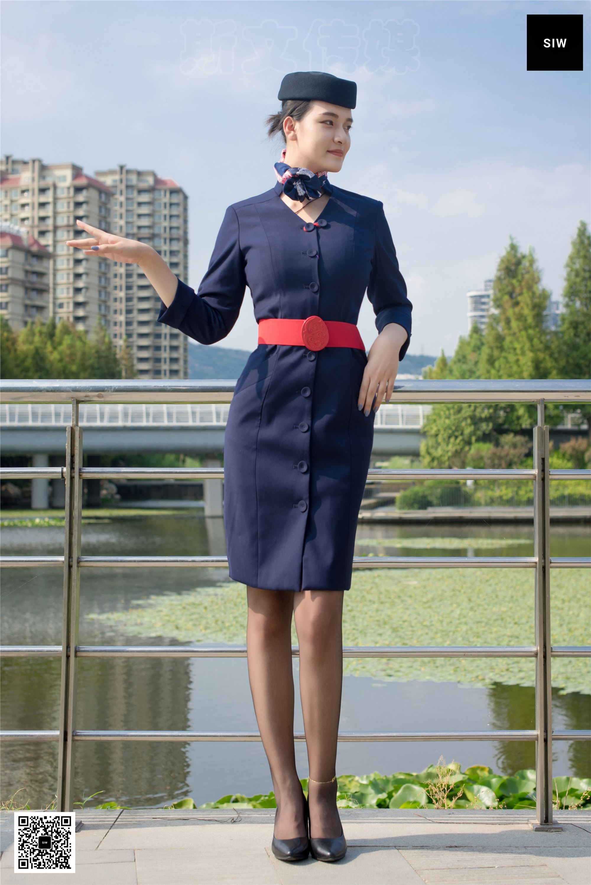 SIW斯文传媒 051 东航工装制服帽子丝巾套裙四件套 - 思琪